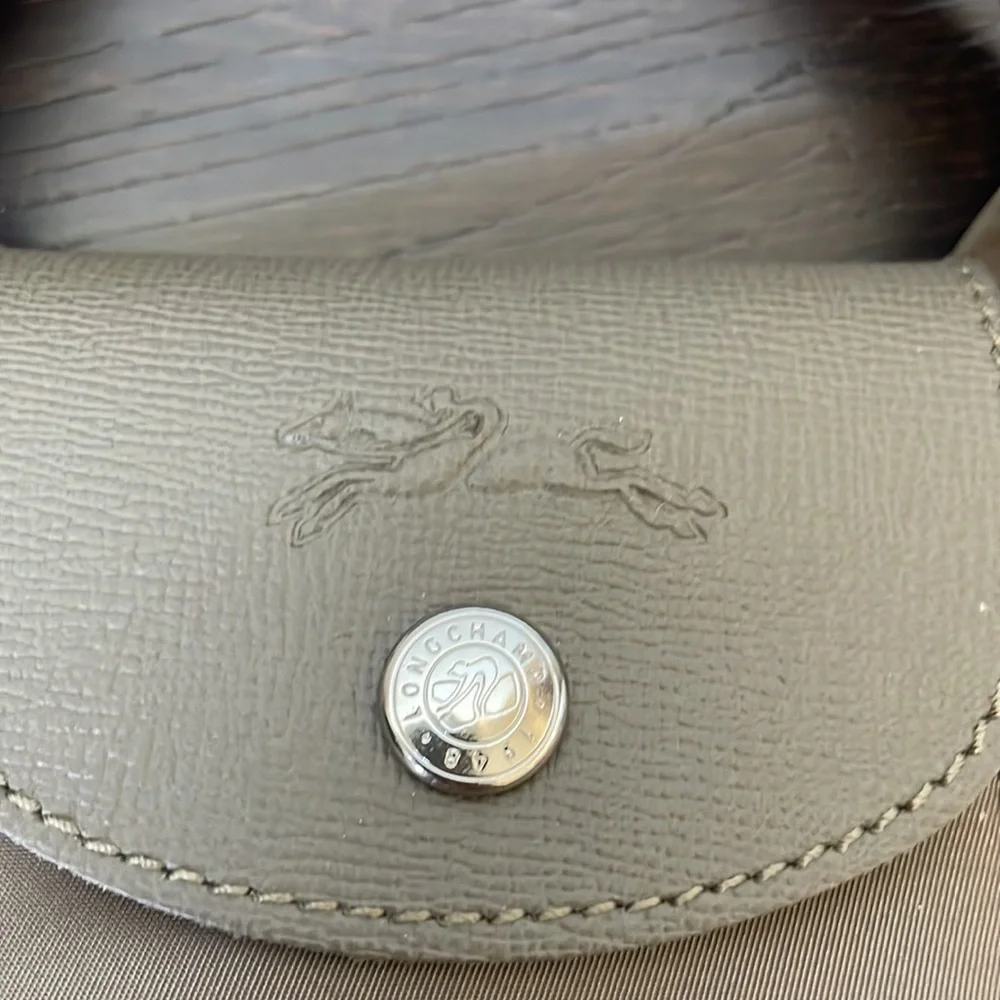 BNWT Longchamp Le Pliage Neo Nylon Extra Small Taupe Bag - Picture 7 of 9